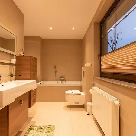 Basha Premium 1 Appartement Sopot