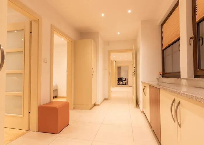 Апартаменти Basha Premium 1 *