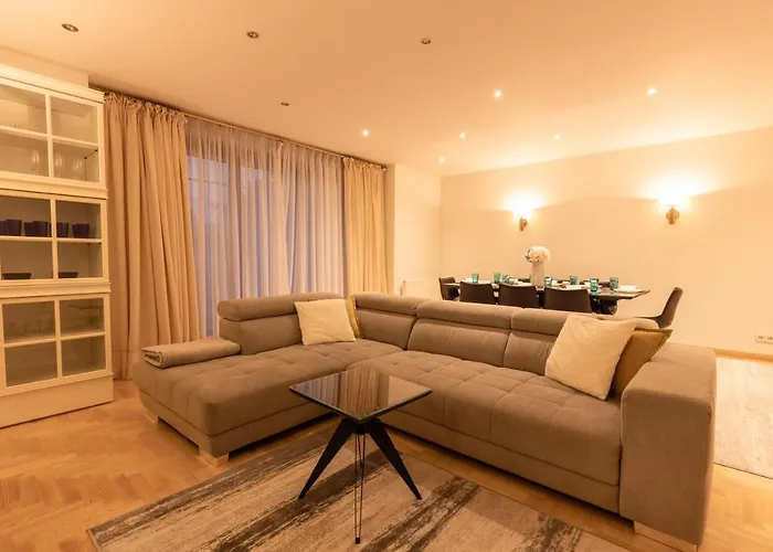 Basha Premium 1 Апартаменти