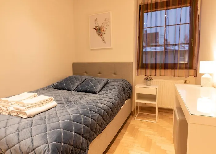 Basha Premium 1 Sopot